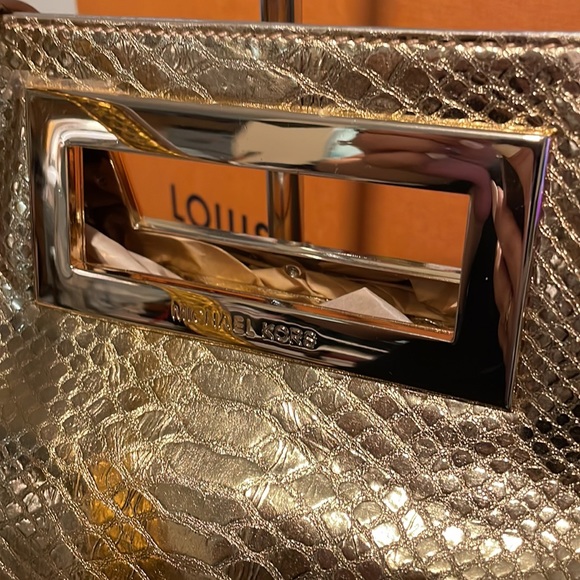 Micheal Kors python clutch/crossbody - Picture 4 of 15